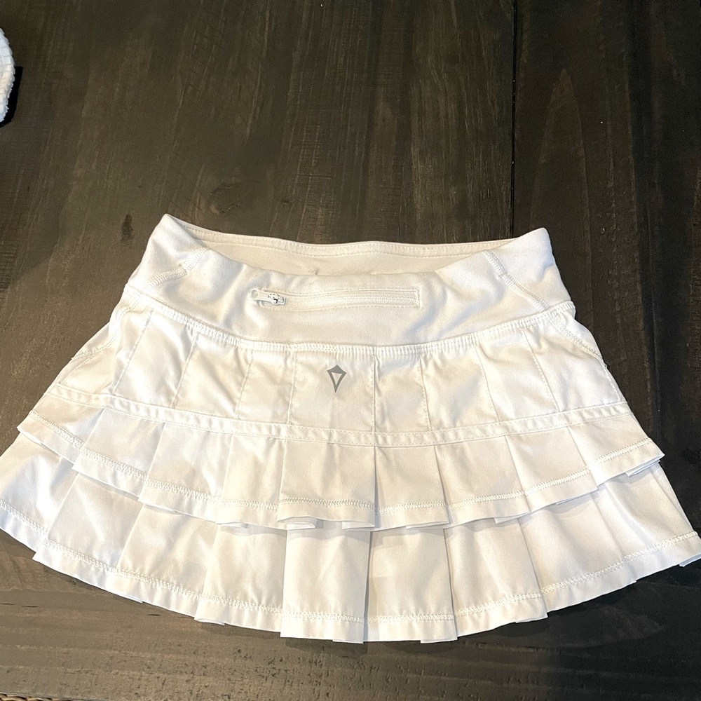 Ivivva skirt